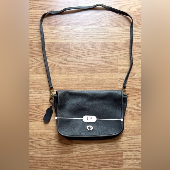 Laura U.S.A. Black Leather Vintage Crossbody Bag - Picture 11 of 13